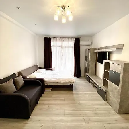 Top Apartment
